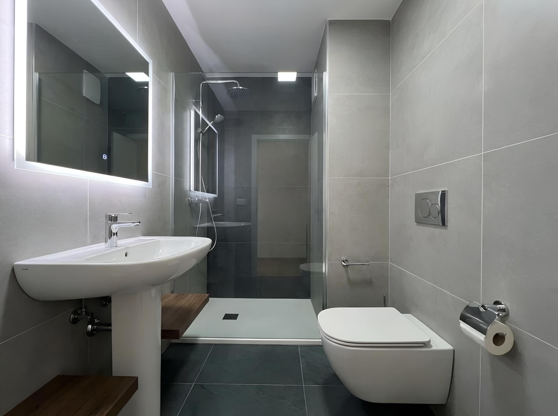 Imagen 37 Piso en venta en Getxo / Zona Atxekolandeta, cerca de playa de Ereaga