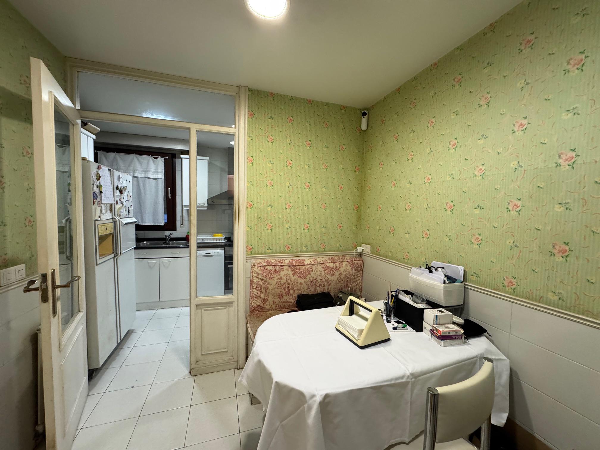 Imagen 18 Piso en venta en Getxo / Zona Atxekolandeta, cerca de playa de Ereaga