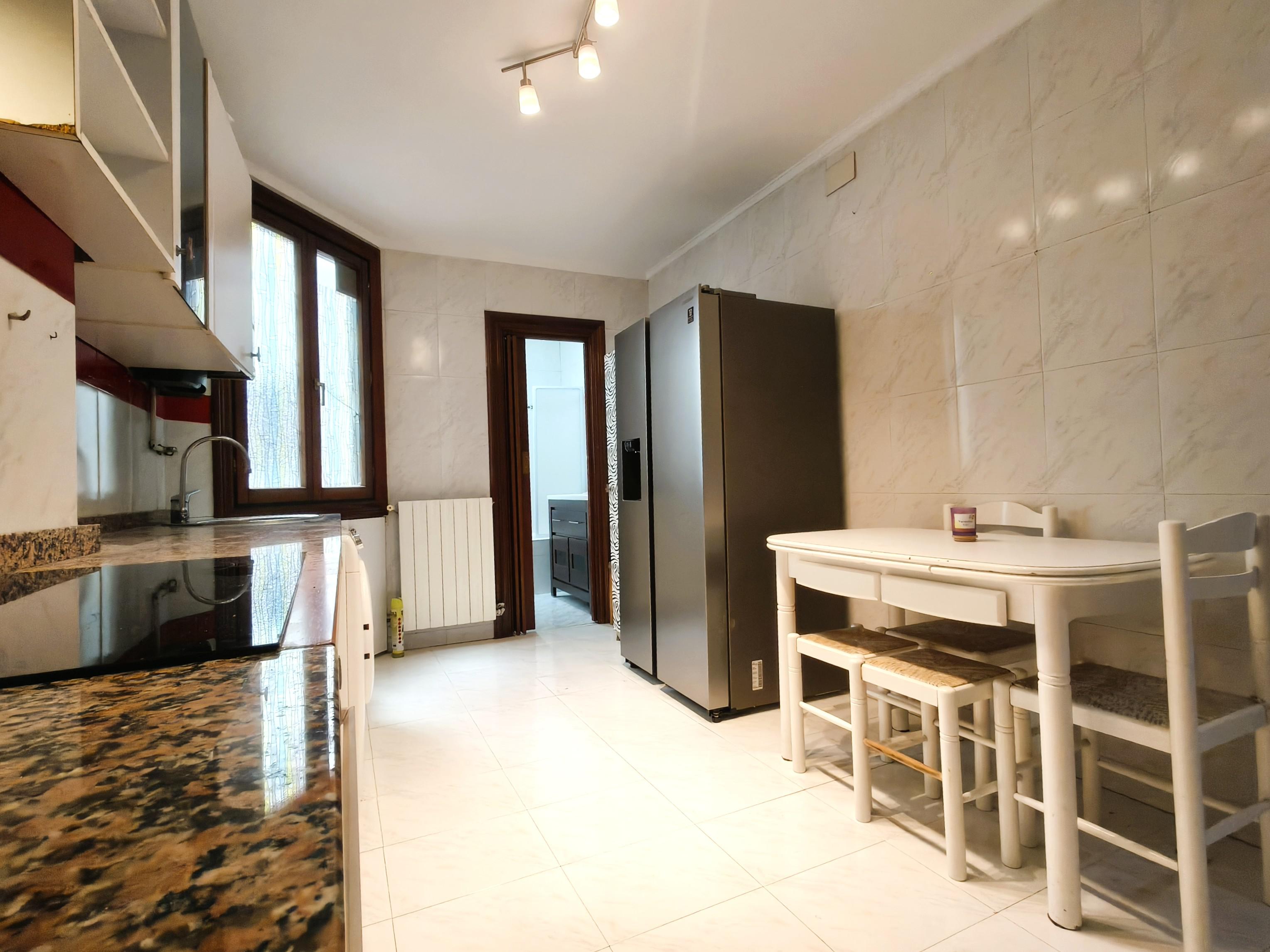 Imagen 4 Piso en venta en Getxo / Kresaltzu. Romo Imagen 4 Piso en venta en Getxo / Kresaltzu. Romo