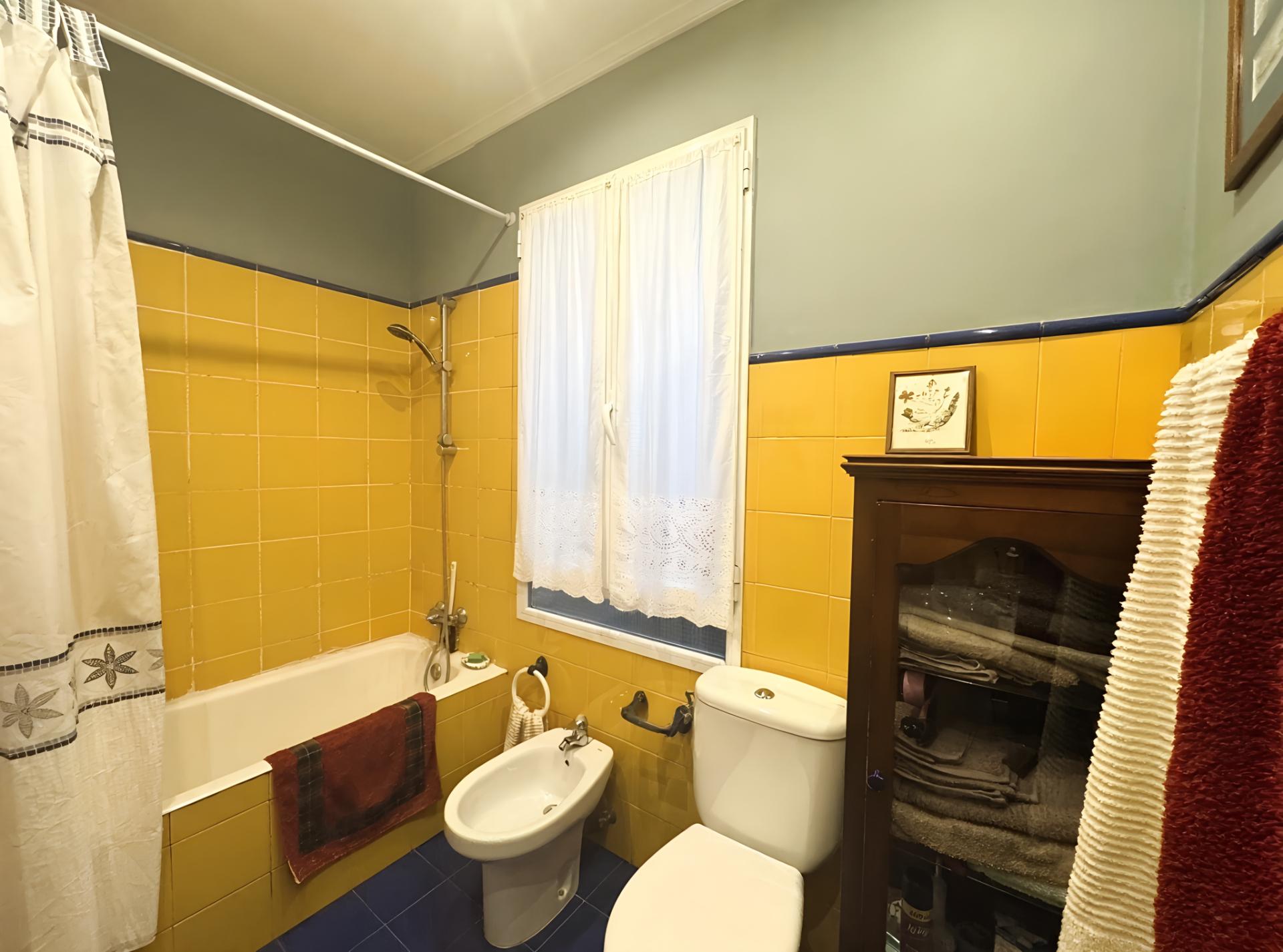 Imagen 22 Piso en venta en Getxo / Calle caja de ahorros centro de romo