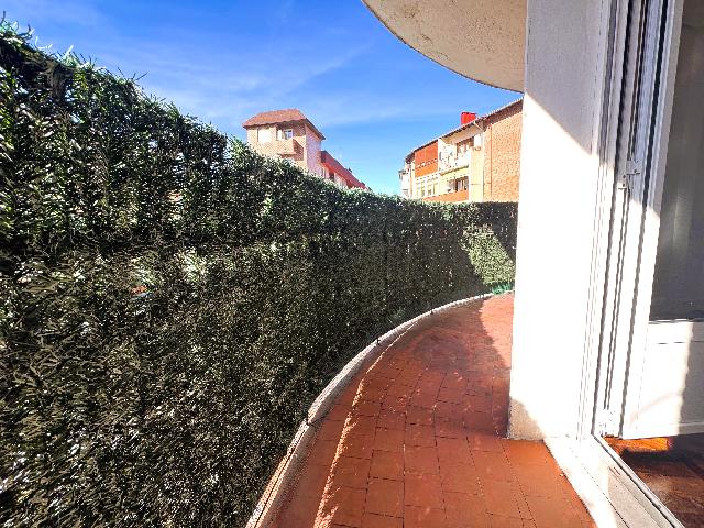 Imagen 1 Inmueble 297962 - Piso en venta en Leioa / Gobelaurre . ROMO