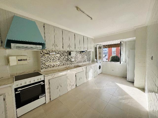 Imagen 3 Inmueble 297962 - Piso en venta en Leioa / Gobelaurre . ROMO