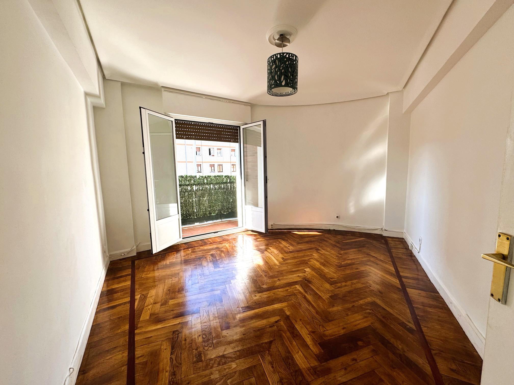Imagen 2 Piso en venta en Leioa / Gobelaurre . ROMO