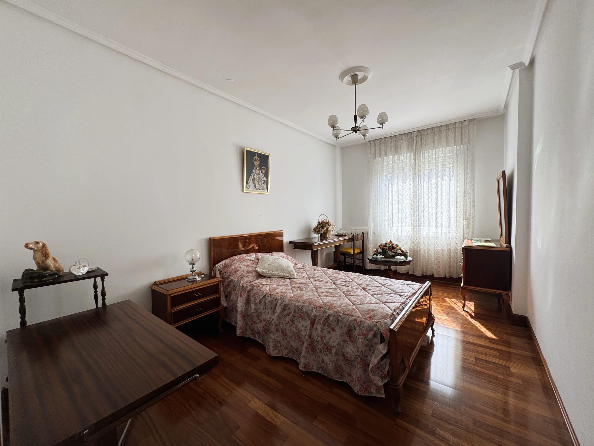 Imagen 18 Piso en venta en Leioa / Plaza Orixe. Leioa