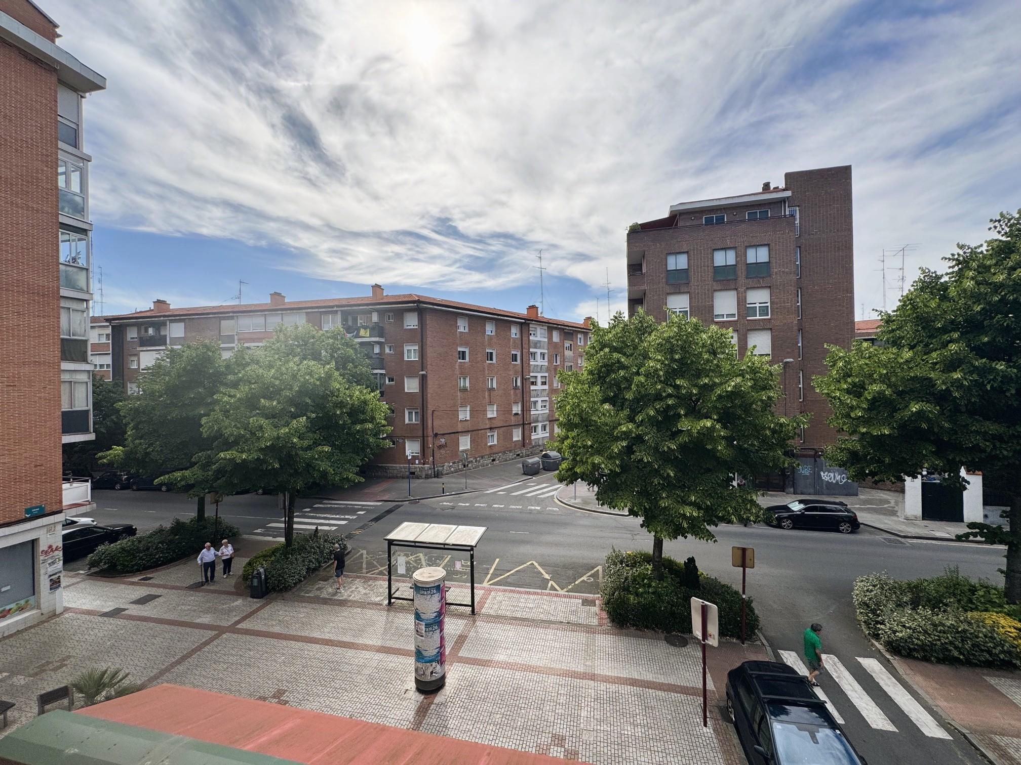 Imagen 23 Piso en venta en Leioa / Plaza Orixe. Leioa