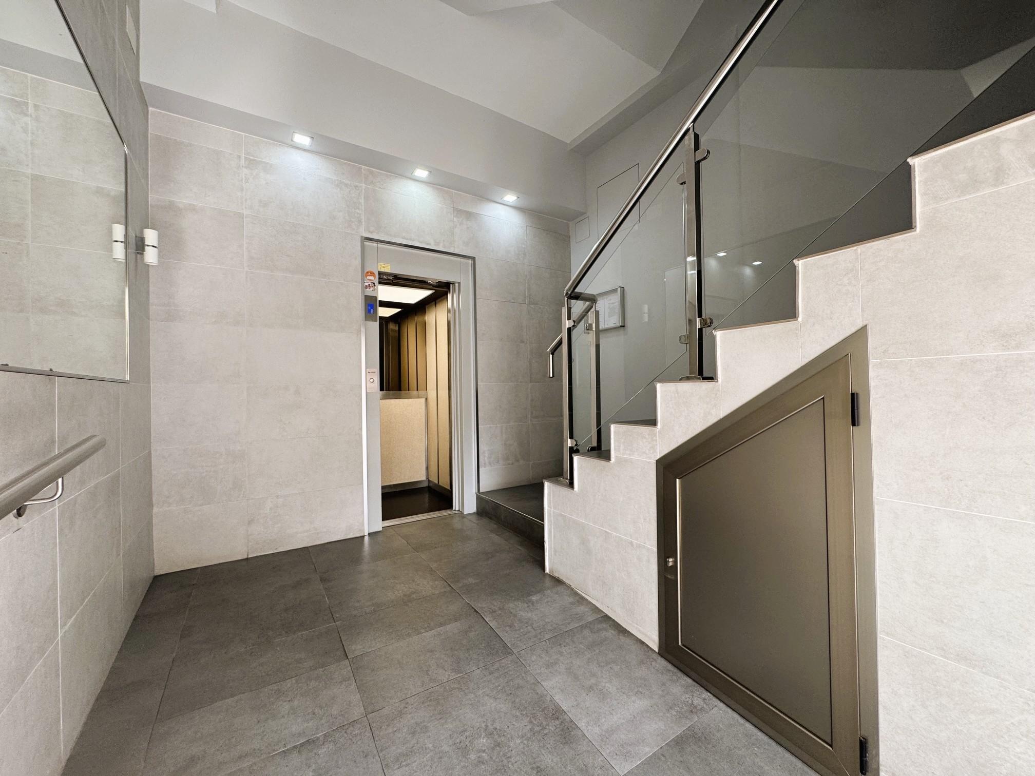 Imagen 22 Piso en venta en Leioa / Plaza Orixe. Leioa