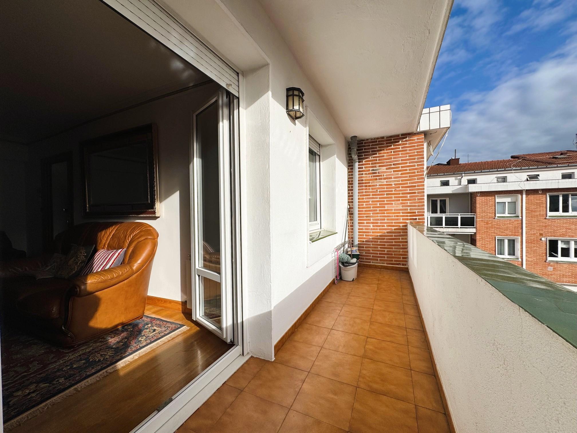 Imagen 3 Apartamento en venta en Leioa / Romo zona pinueta