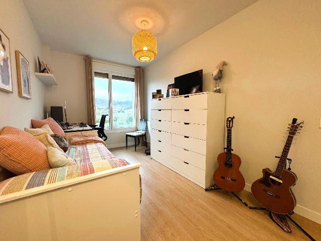 Imagen 25 Inmueble 299361 - Piso en venta en Urduliz / Calle Intxaurrondo . Urduliz