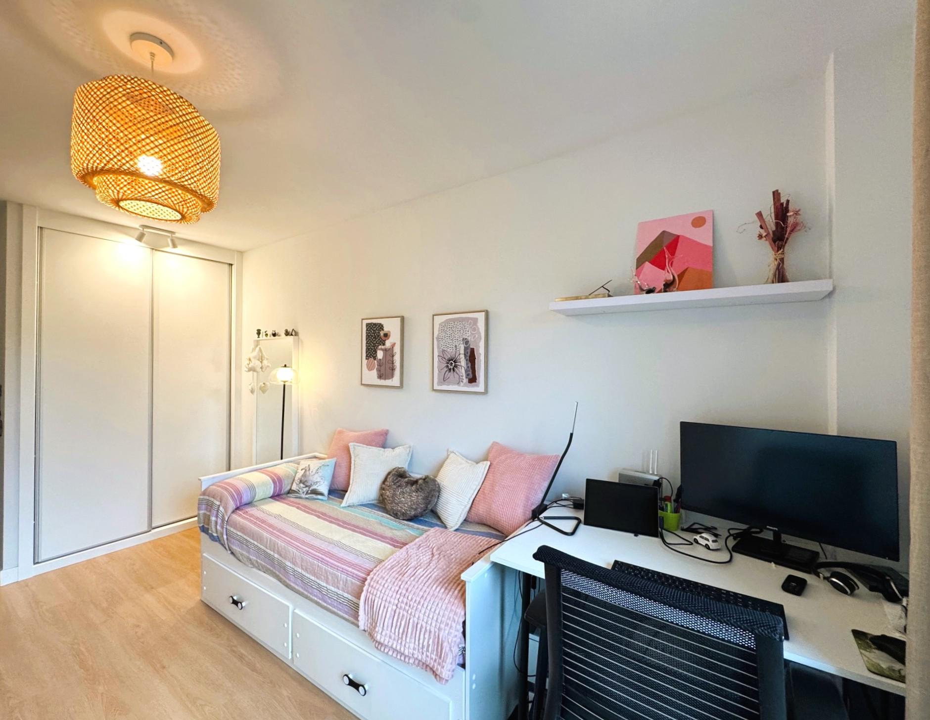 Imagen 26 Piso en venta en Urduliz / Calle Intxaurrondo . Urduliz