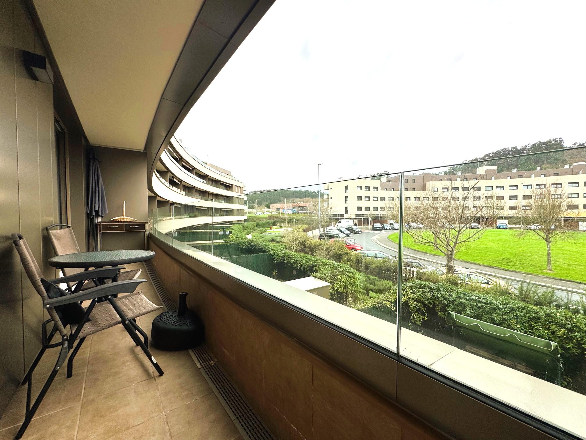 Imagen 1 Piso en venta en Urduliz / Calle Intxaurrondo . Urduliz