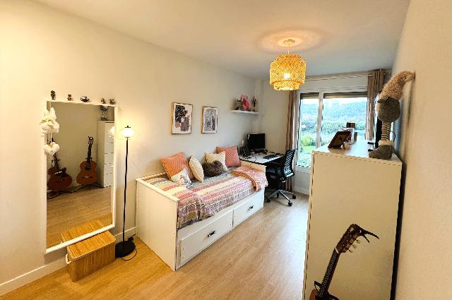 Imagen 28 Inmueble 299361 - Piso en venta en Urduliz / Calle Intxaurrondo . Urduliz