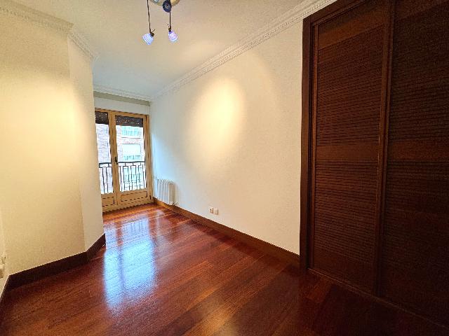 Imagen 18 Inmueble 299733 - Piso en alquiler en Getxo / Avenida Amaia. Leioa