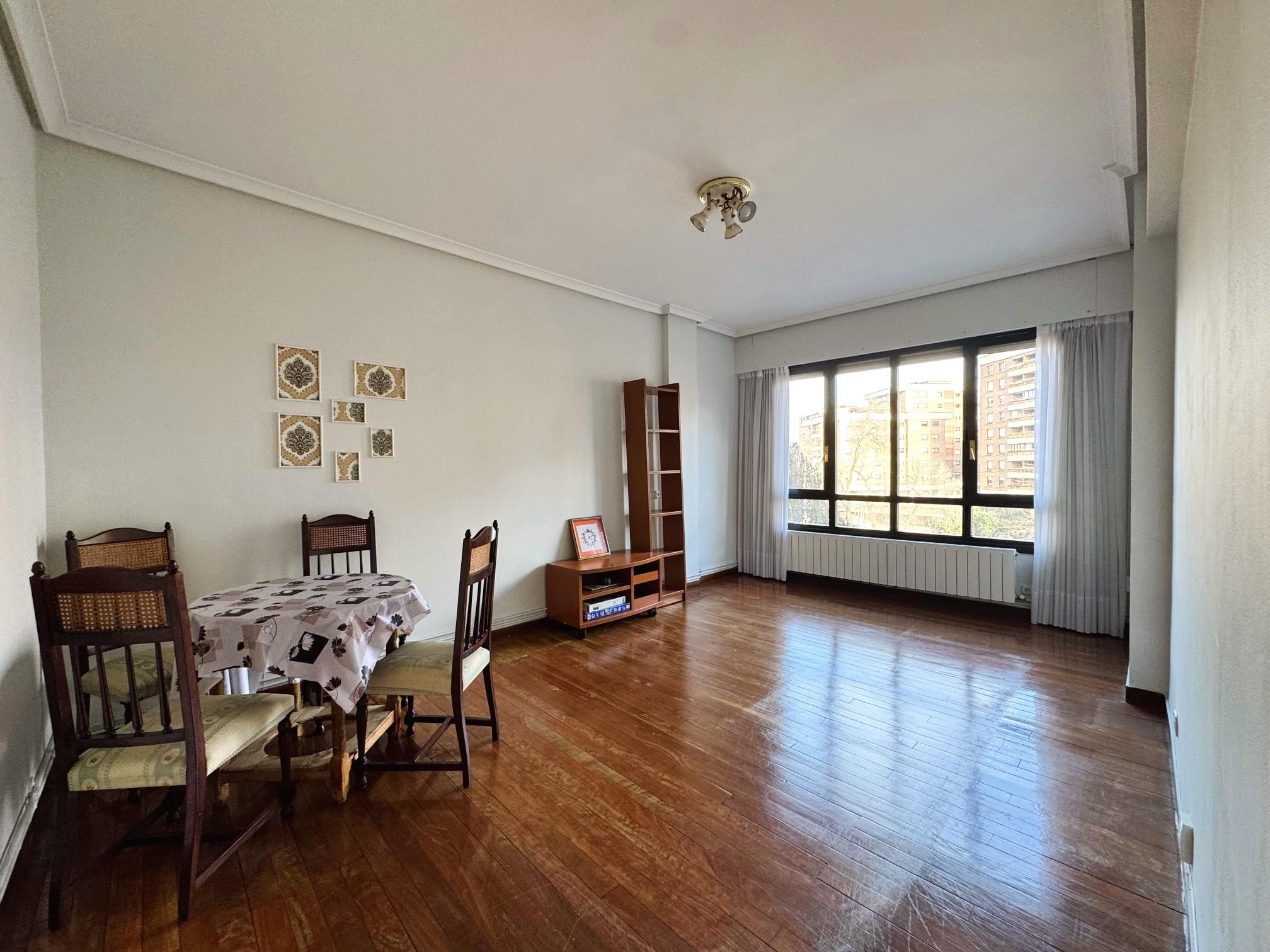 Imagen 2 Piso en venta en Getxo / Enfrente del parque gobelaurre
