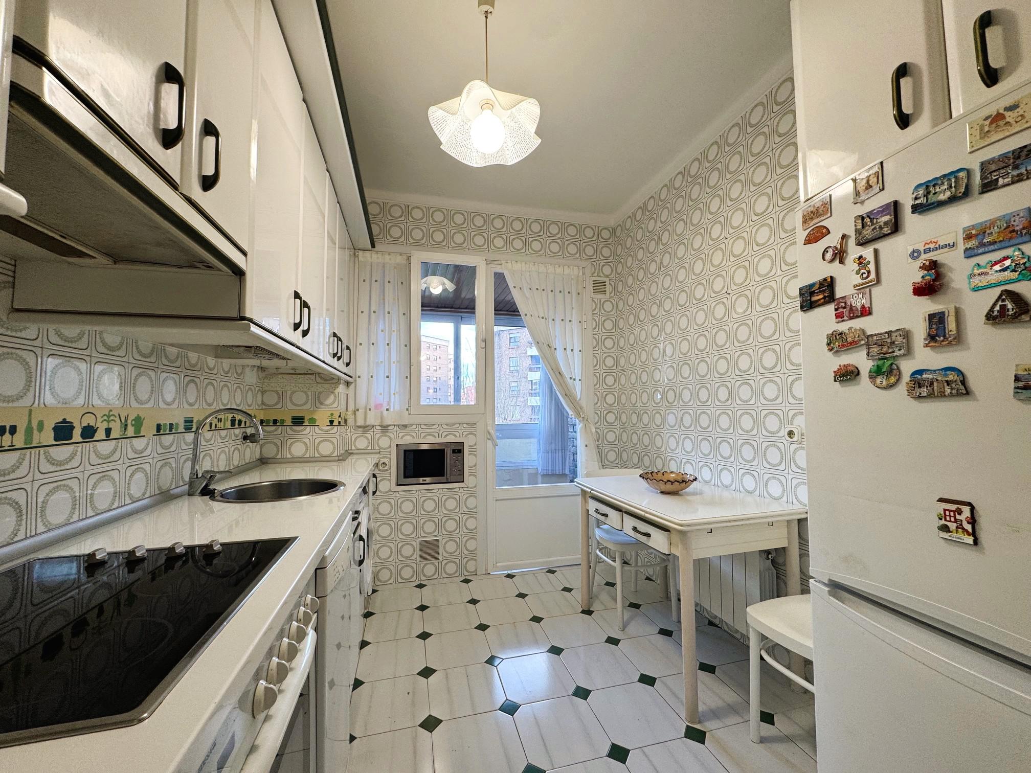 Imagen 7 Piso en venta en Getxo / Enfrente del parque gobelaurre