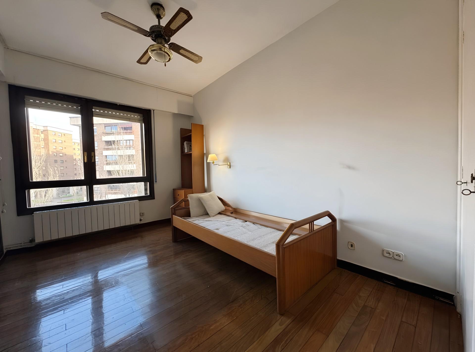 Imagen 19 Piso en venta en Getxo / Enfrente del parque gobelaurre