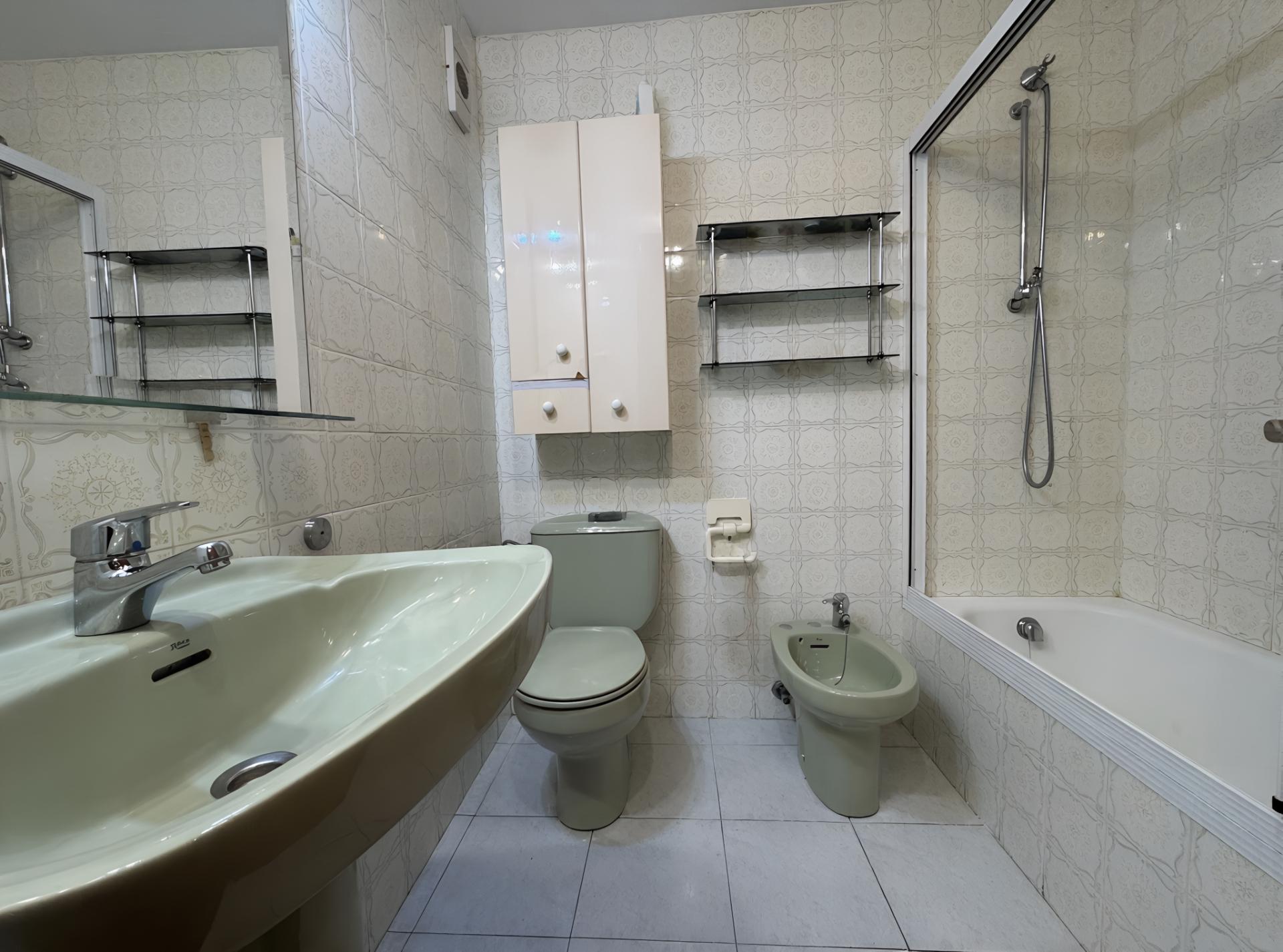 Imagen 12 Piso en venta en Getxo / Enfrente del parque gobelaurre