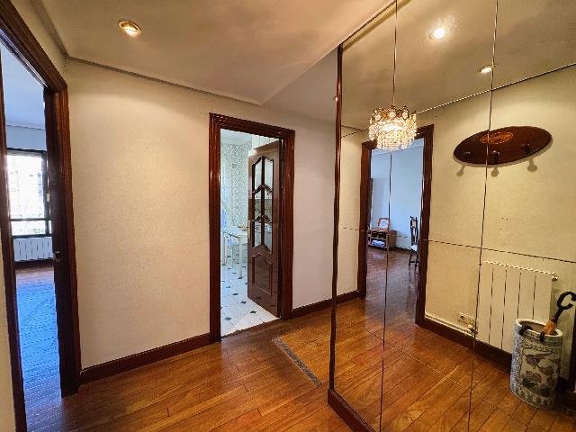 Imagen 22 Inmueble 300056 - Piso en venta en Getxo / Enfrente del parque gobelaurre