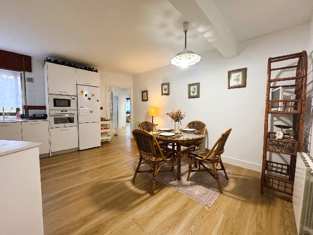 Imagen 1 Inmueble 300297 - Apartamento en venta en Getxo / Algorta centro, avenida basagoiti