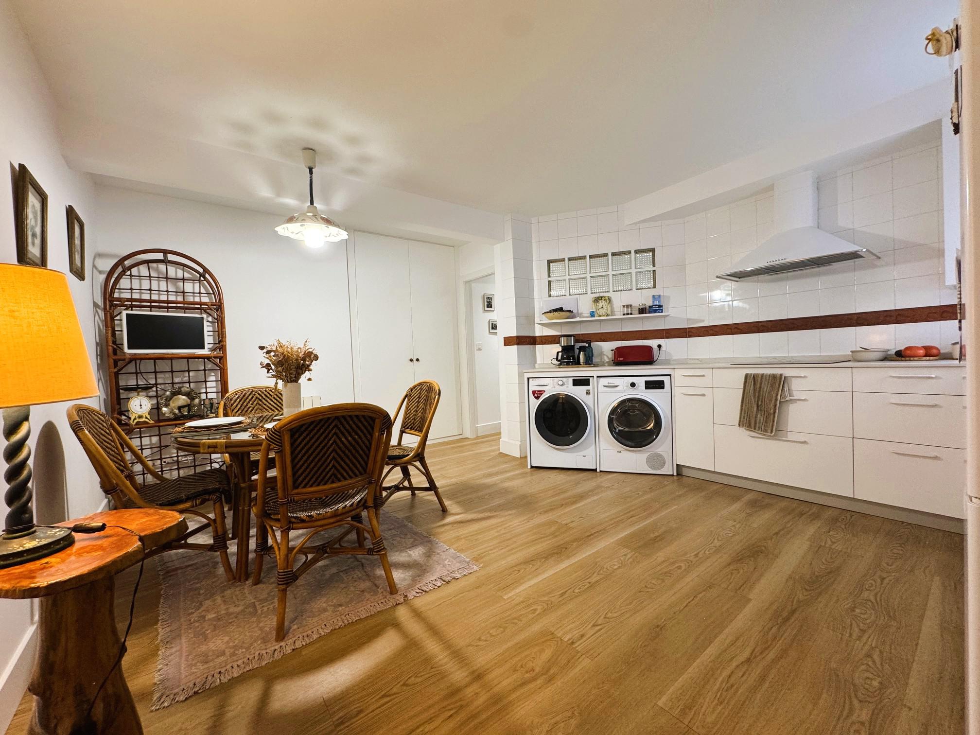 Imagen 3 Apartamento en venta en Getxo / Algorta centro, avenida basagoiti