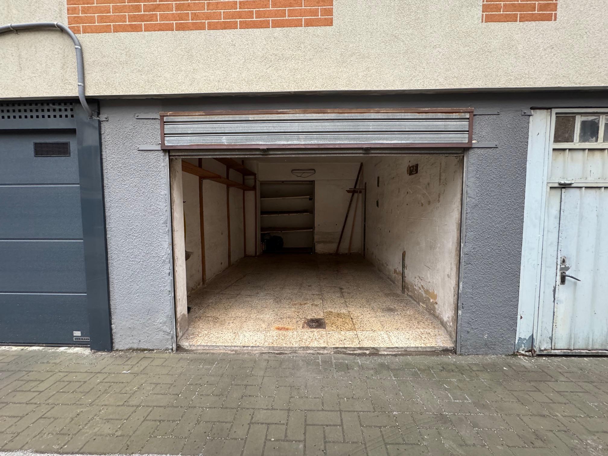 Imagen 1 Parking Coche en alquiler en Getxo / Las Arenas centro