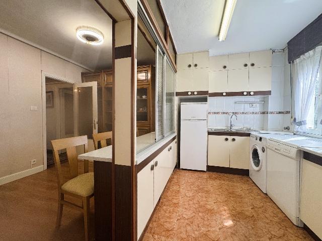 Imagen 7 Inmueble 300359 - Piso en venta en Leioa / Maiatzaren Bata. Romo-Leioa.