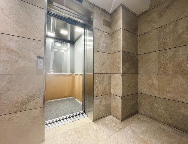 Imagen 32 Inmueble 300359 - Piso en venta en Leioa / Maiatzaren Bata. Romo-Leioa.