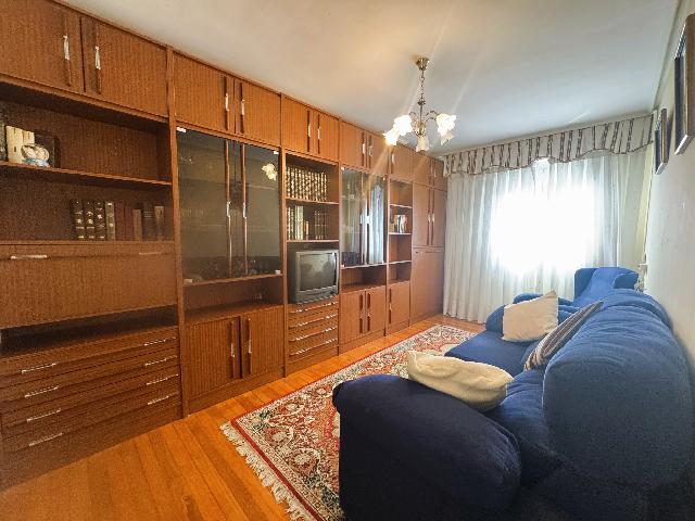 Imagen 10 Inmueble 300359 - Piso en venta en Leioa / Maiatzaren Bata. Romo-Leioa.