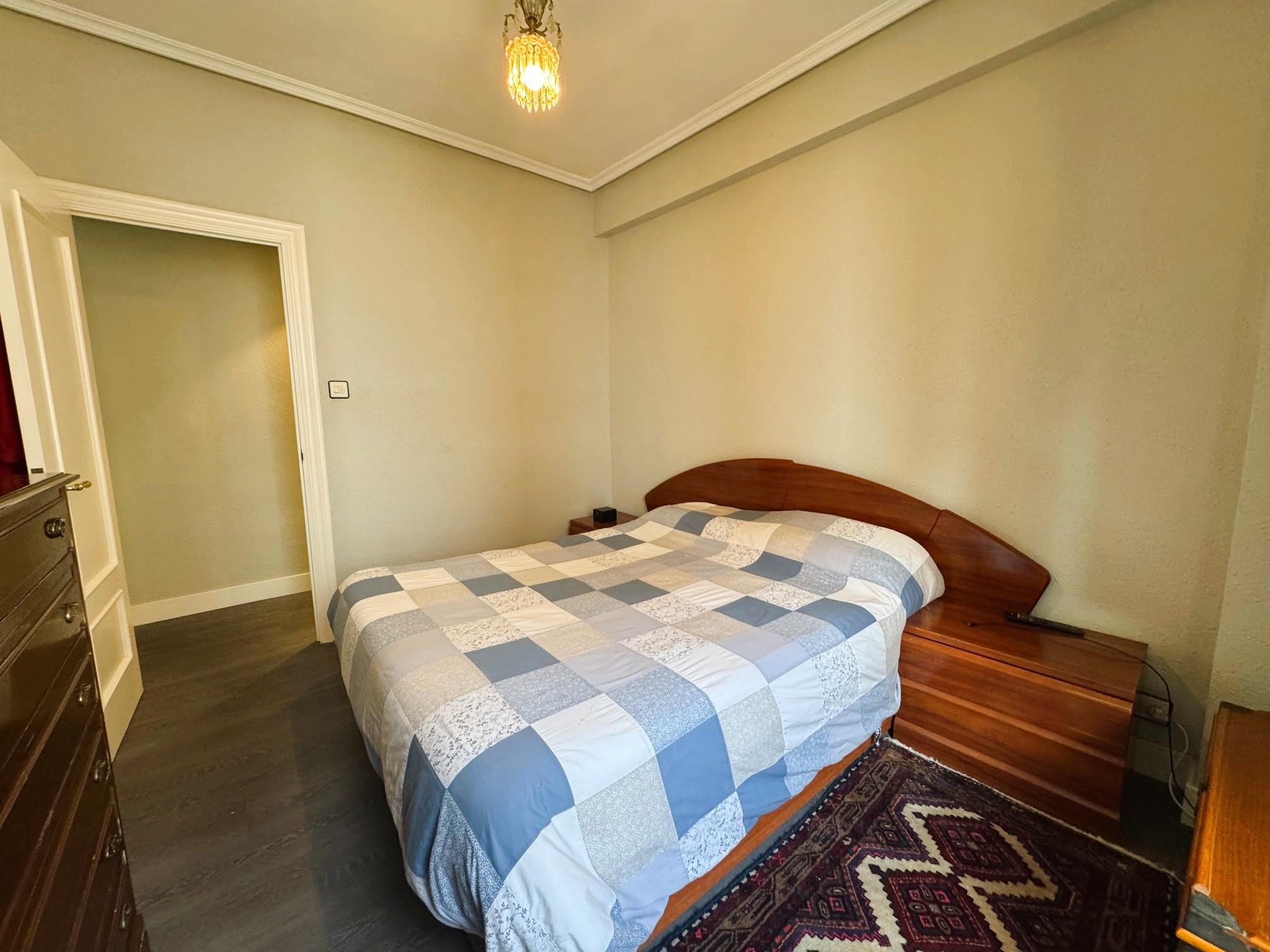 Imagen 9 Piso en venta en Getxo / Calle Kalamua en el centro de romo