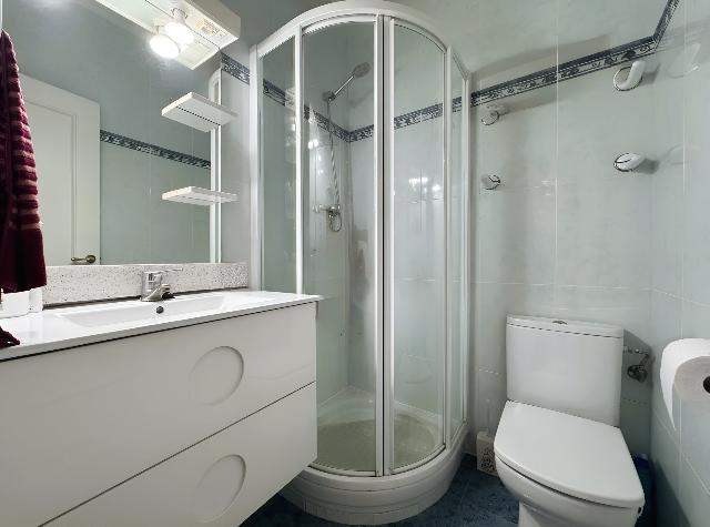 Imagen 10 Inmueble 300799 - Piso en venta en Getxo / Calle Kalamua en el centro de romo