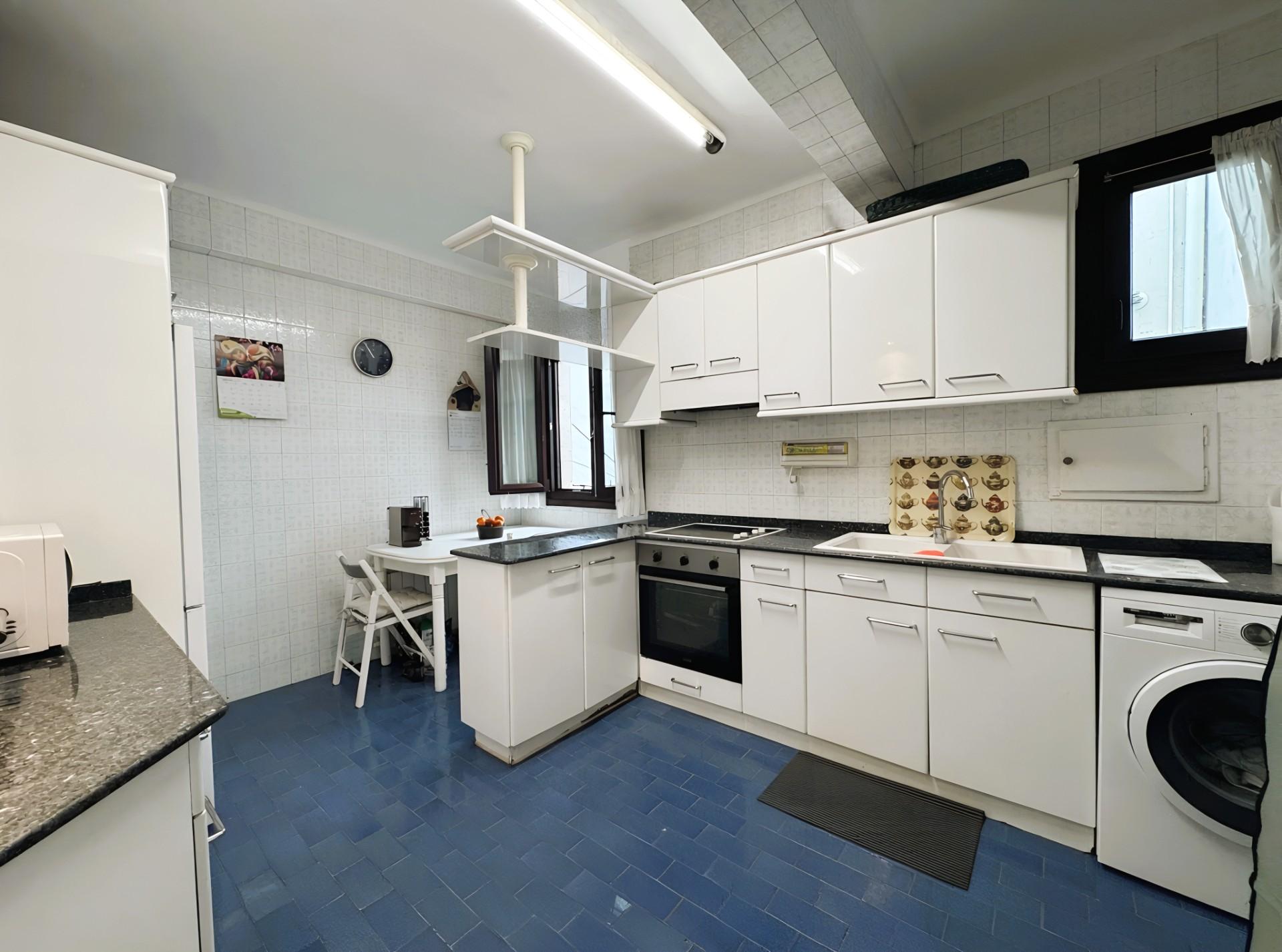 Imagen 7 Piso en venta en Getxo / Calle Kalamua en el centro de romo