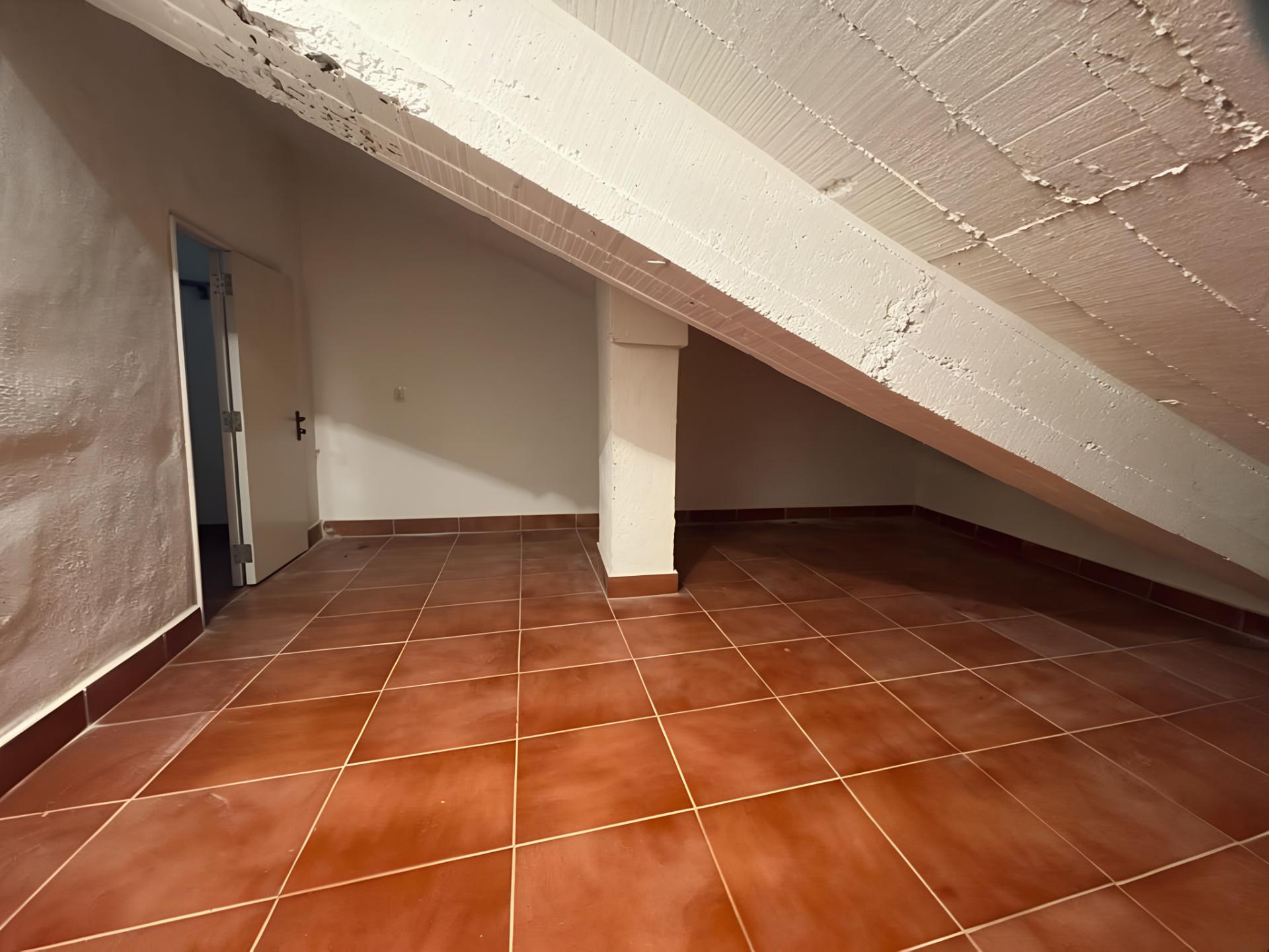 Imagen 1 Local Industrial en venta en Getxo / Urbanizacion Antiguo golf