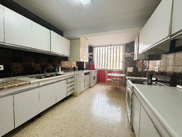 Imagen 6 Inmueble 300969 - Piso en venta en Benidorm / Avenida Europa. Benidorm.
