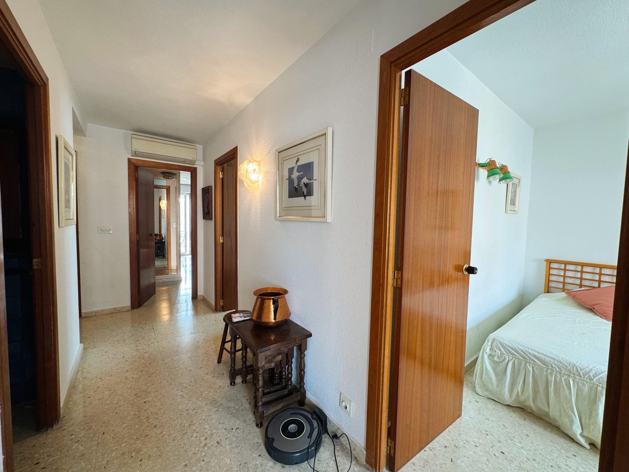 Imagen 24 Piso en venta en Benidorm / Avenida Europa. Benidorm.