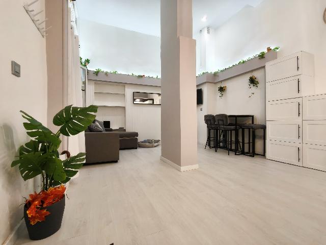 Imagen 4 Inmueble 301064 - Local Comercial en venta en Sopelana / Calle Etxebarri 17 al lado del metro