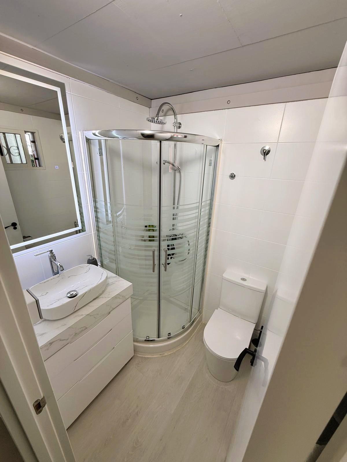 Imagen 16 Piso en venta en Sopelana / Calle Etxebarri 17 al lado del metro