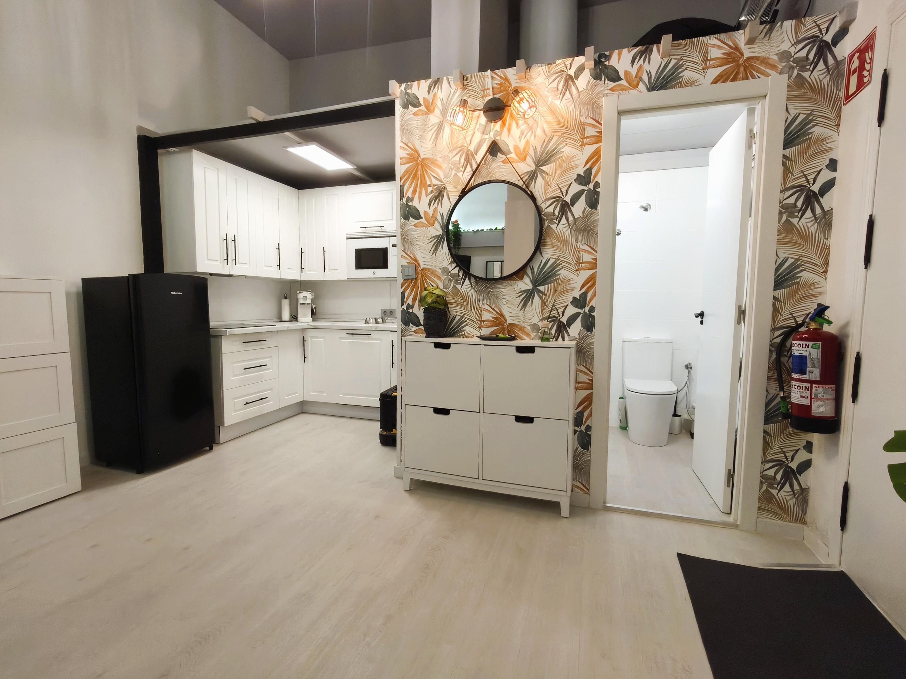 Imagen 13 Local Comercial en venta en Sopelana / Calle Etxebarri 17 al lado del metro