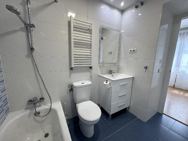 Imagen 21 Inmueble 301112 - Piso en venta en Getxo / Calle Ibaigane. Las Arenas.
