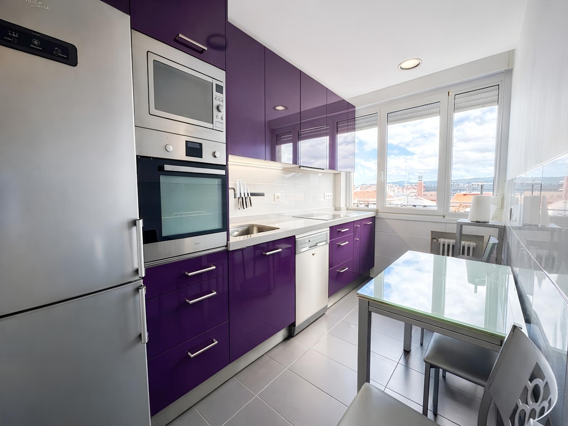 Imagen 1 Piso en venta en Getxo / Calle Ibaigane. Las Arenas.