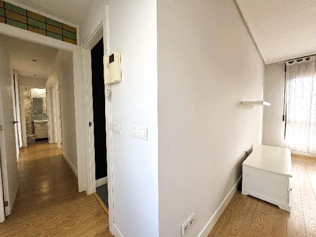 Imagen 27 Inmueble 301112 - Piso en venta en Getxo / Calle Ibaigane. Las Arenas.