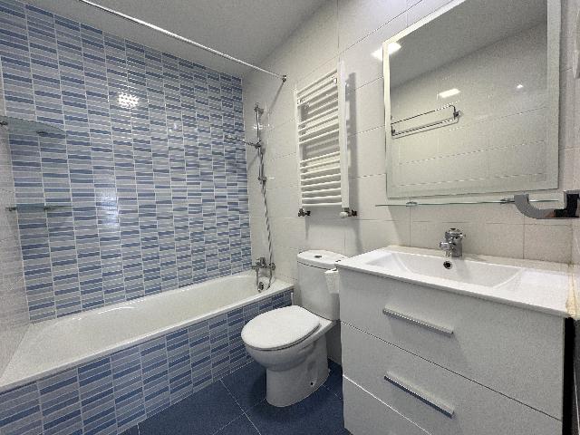 Imagen 22 Inmueble 301112 - Piso en venta en Getxo / Calle Ibaigane. Las Arenas.