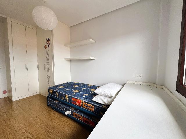 Imagen 14 Inmueble 301112 - Piso en venta en Getxo / Calle Ibaigane. Las Arenas.
