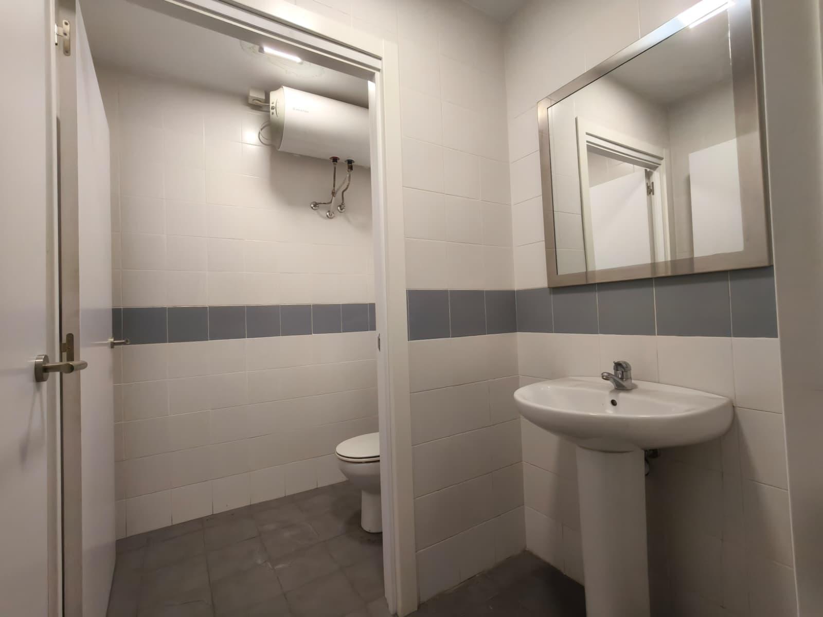 Imagen 17 Oficina Comercial en venta en Erandio / Avenida Ribera de Axpe. Erandio