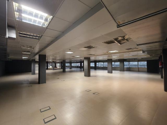 Imagen 20 Inmueble 301133 - Oficina Comercial en venta en Erandio / Avenida Ribera de Axpe. Erandio