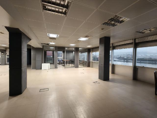 Imagen 21 Inmueble 301133 - Oficina Comercial en venta en Erandio / Avenida Ribera de Axpe. Erandio