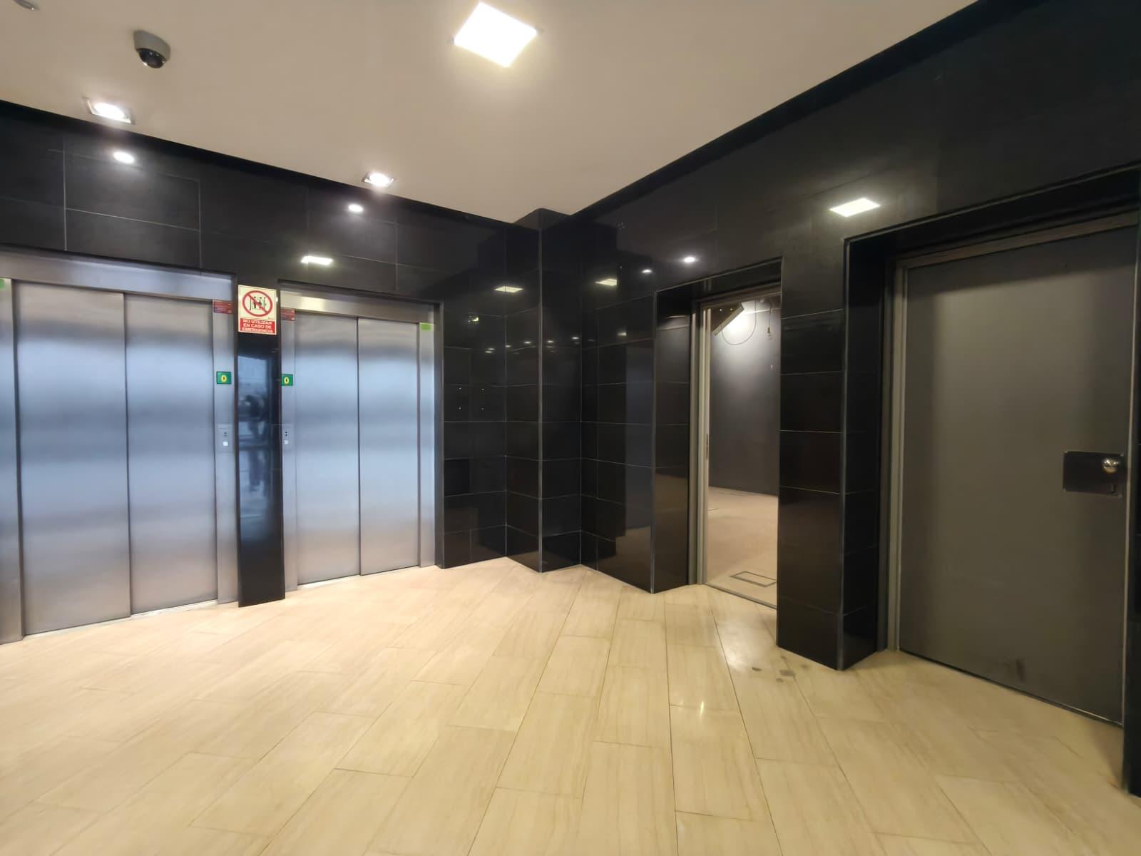 Imagen 24 Oficina Comercial en venta en Erandio / Avenida Ribera de Axpe. Erandio