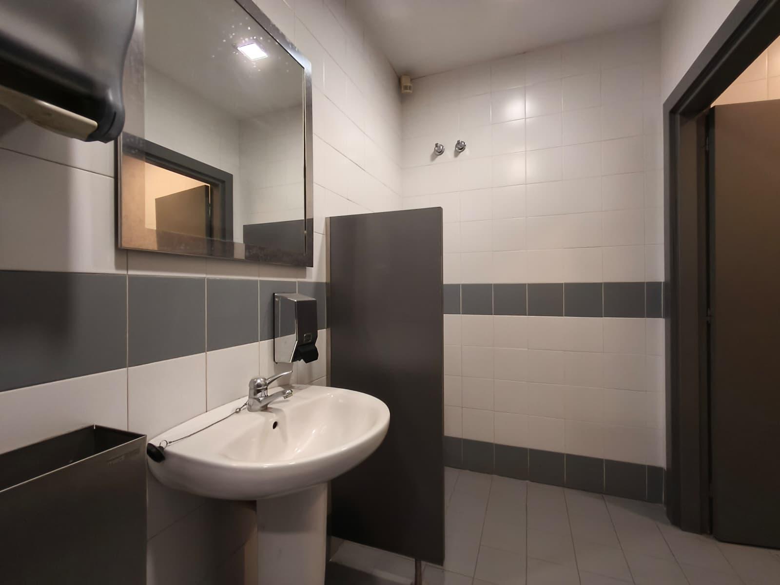 Imagen 9 Oficina Comercial en venta en Erandio / Avenida Ribera de Axpe. Erandio