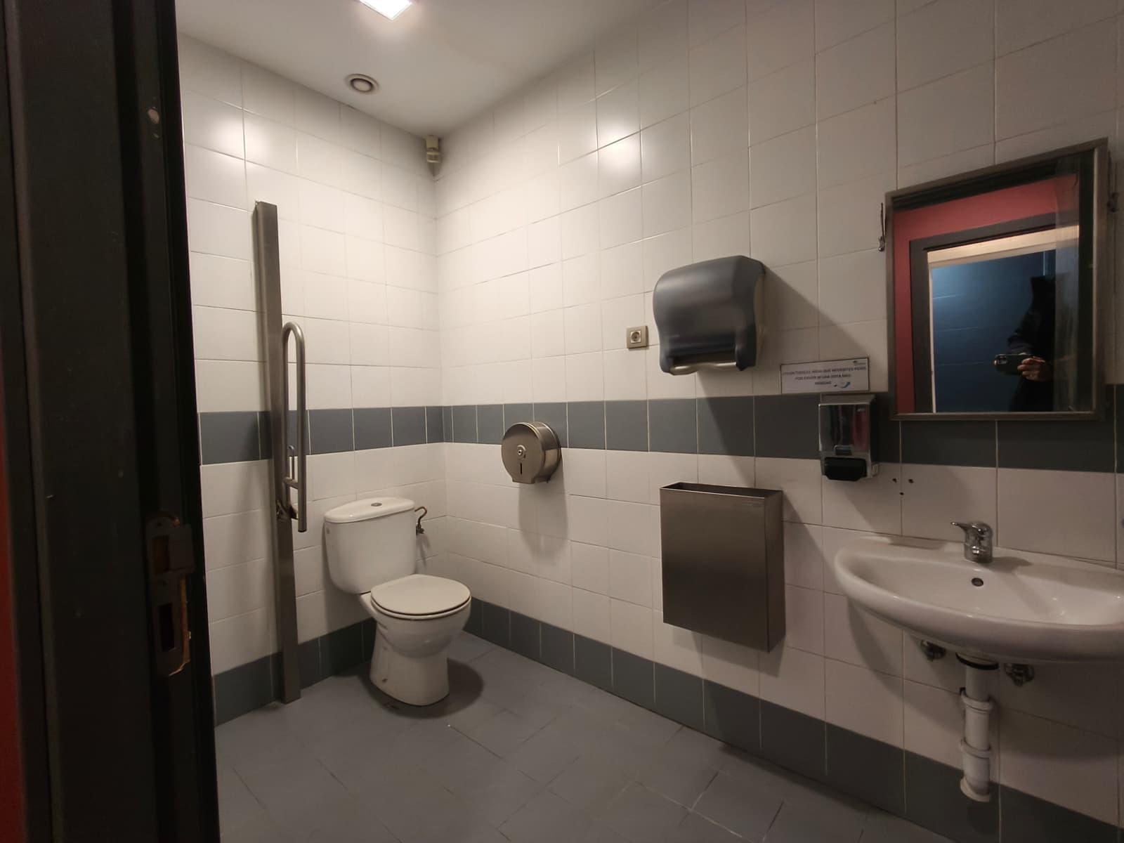 Imagen 8 Oficina Comercial en venta en Erandio / Avenida Ribera de Axpe. Erandio