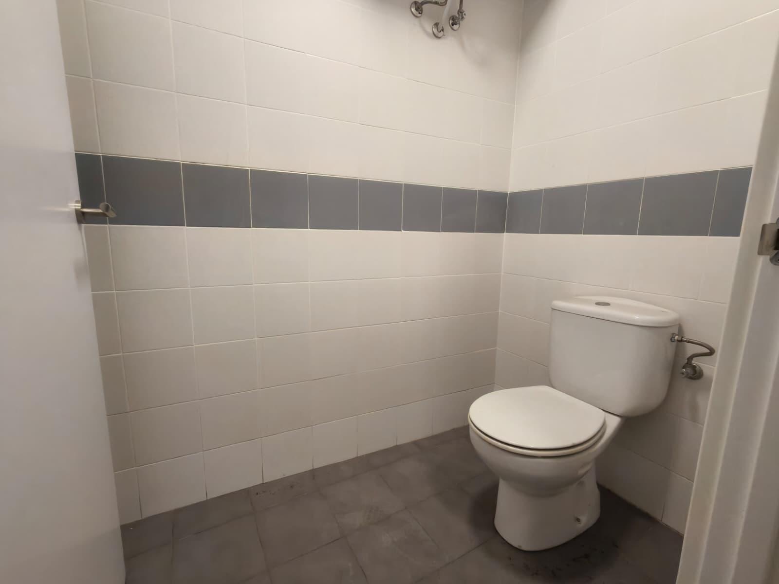 Imagen 5 Oficina Comercial en venta en Erandio / Avenida Ribera de Axpe. Erandio