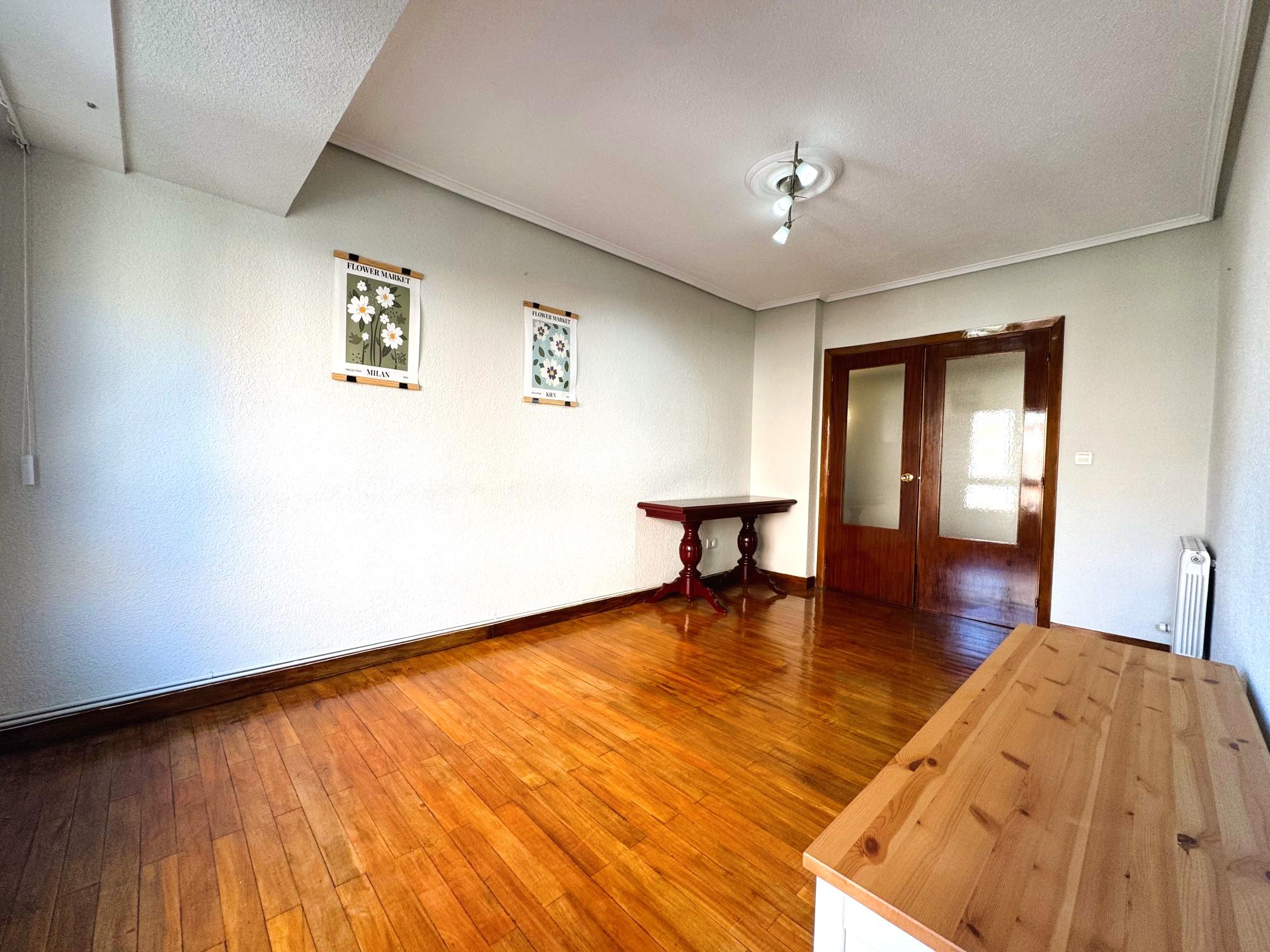 Imagen 3 Piso en venta en Leioa / Cerca del metro de las arenas en pinueta