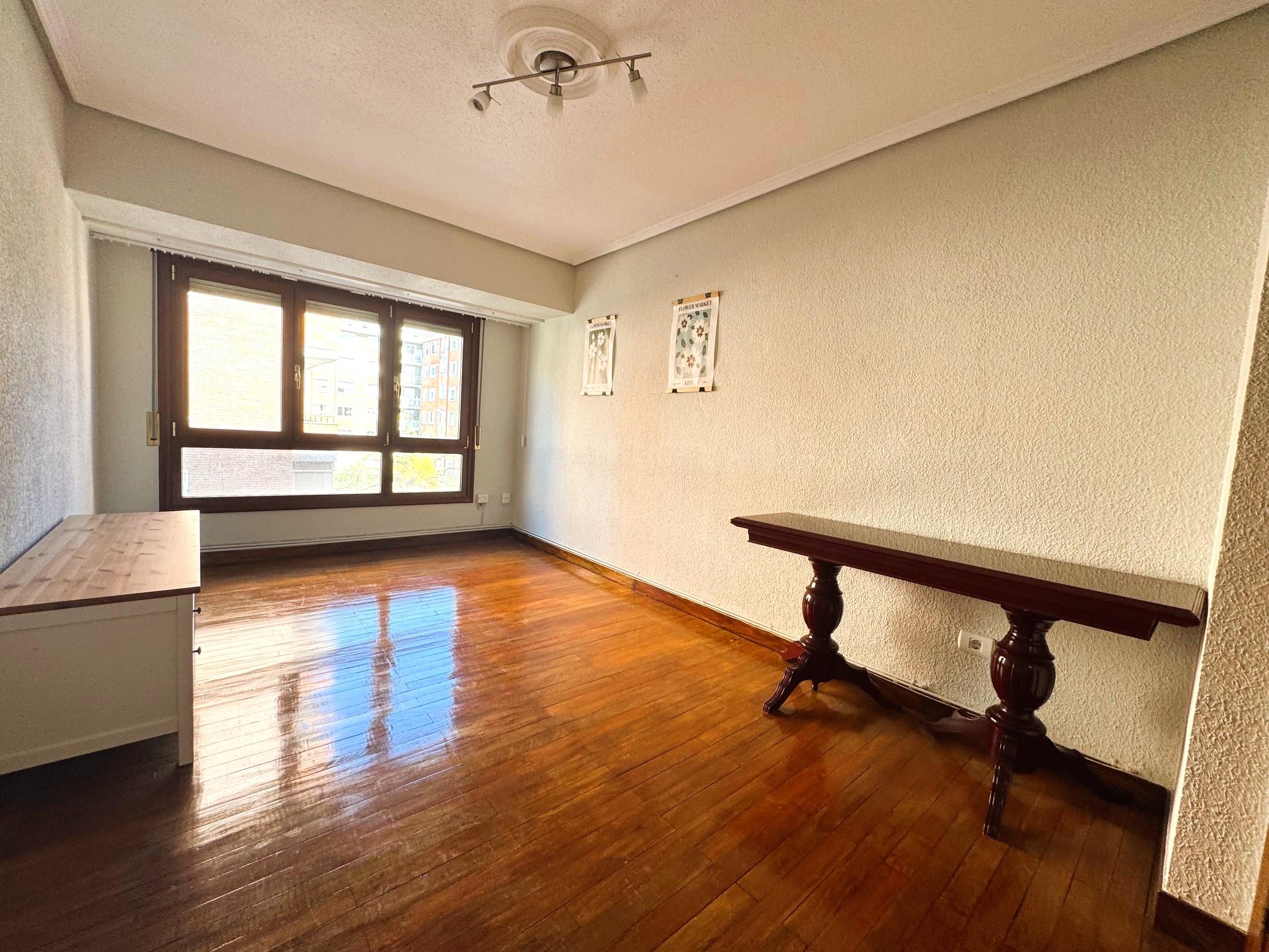 Imagen 6 Piso en venta en Leioa / Cerca del metro de las arenas en pinueta